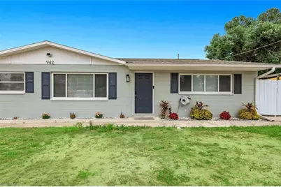 942 Narcissus St, North Fort Myers, FL 33903 - Photo 21