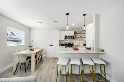 942 Narcissus St, North Fort Myers, FL 33903 - Photo 7