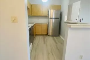 6492 Royal Woods Dr, Fort Myers, FL 33908 - Photo 7