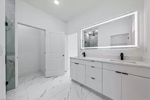 3813 25th St SW, Lehigh Acres, FL 33976 - Photo 21