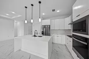 3813 25th St SW, Lehigh Acres, FL 33976 - Photo 7