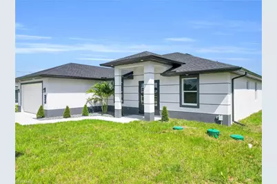 172 Pembroke St, Lehigh Acres, FL 33974 - Photo 3