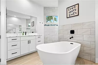 2325 SW 28th Ter, Cape Coral, FL 33914 - Photo 23