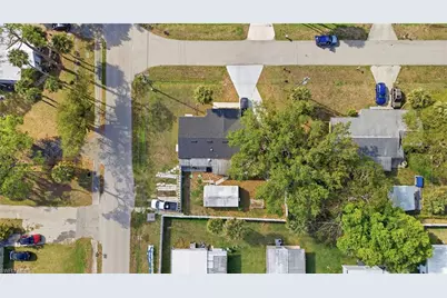 1870 Queen Ct, North Fort Myers, FL 33917 - Photo 29