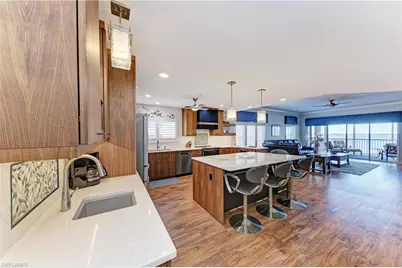 14813 Laguna Dr #401, Fort Myers, FL 33908 - Photo 13