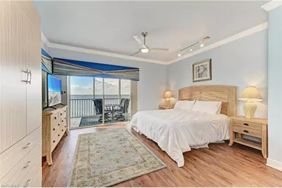 14813 Laguna Dr #401, Fort Myers, FL 33908 - Photo 29