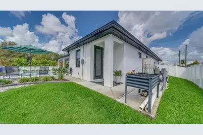 4211 10th St SW, Lehigh Acres, FL 33976 - Photo 33