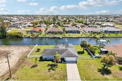 2129 SW 5th Pl, Cape Coral, FL 33991 - Photo 25