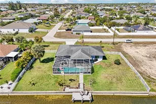 2129 SW 5th Pl, Cape Coral, FL 33991 - Photo 27