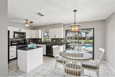 2129 SW 5th Pl, Cape Coral, FL 33991 - Photo 5