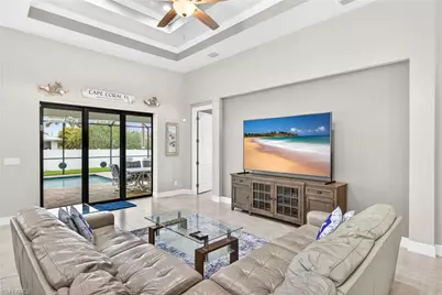 2103 SW 49th Ter, Cape Coral, FL 33914 - Photo 7