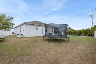 512 NW 4th St, Cape Coral, FL 33993 - Photo 27