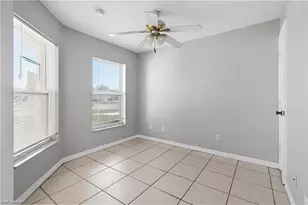 1118 Diplomat Pkwy E, Cape Coral, FL 33909 - Photo 5