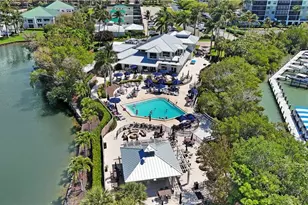 300 Horse Creek Dr, Naples, FL 34110 - Photo 35