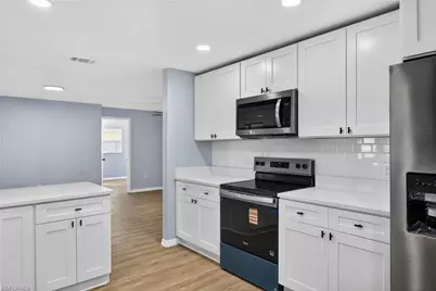 876 Linnaen Ter NW, Port Charlotte, FL 33948 - Photo 7