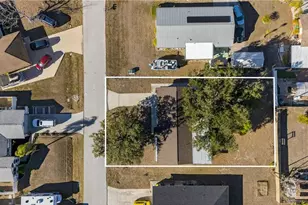 876 Linnaen Terrace NW, Port Charlotte, FL 33948 - Photo 27