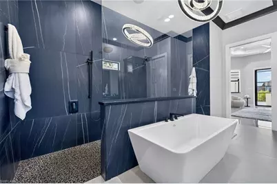 2002 SE 18th Ave, Cape Coral, FL 33990 - Photo 25