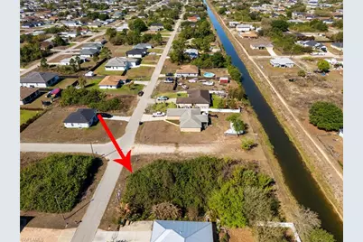 3718 15th St SW, Lehigh Acres, FL 33976 - Photo 9