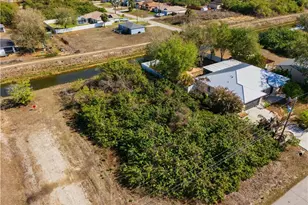 3718 15th St SW, Lehigh Acres, FL 33976 - Photo 5