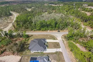 526 Knapp St, Lehigh Acres, FL 33974 - Photo 5