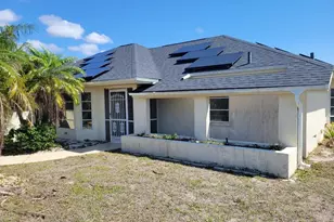 96 Broadmoor Ln, Rotonda West, FL 33947 - Photo 1