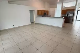 3925 E Gator Cir, Cape Coral, FL 33909 - Photo 3