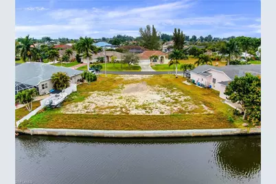 3424 SW 7th Ter, Cape Coral, FL 33991 - Photo 5