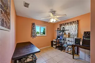 1942 NE 15th St, Cape Coral, FL 33909 - Photo 15