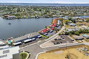 420 Tudor Dr, Cape Coral, FL 33904 - Photo 35