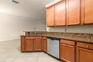 9101 Water Tupelo Rd, Fort Myers, FL 33912 - Photo 15