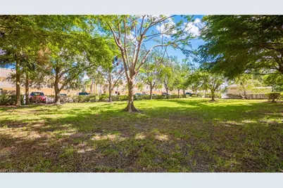 19420 Cromwell Ct #101, Fort Myers, FL 33912 - Photo 23