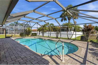 325 NW 9th St, Cape Coral, FL 33993 - Photo 29