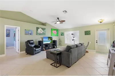 325 NW 9th St, Cape Coral, FL 33993 - Photo 3