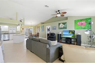 325 NW 9th St, Cape Coral, FL 33993 - Photo 5