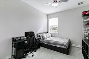 202 Spring Hill Lake Loop, Cape Coral, FL 33993 - Photo 23