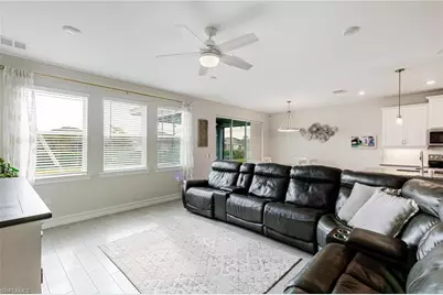 202 Spring Hill Lake Loop, Cape Coral, FL 33993 - Photo 13