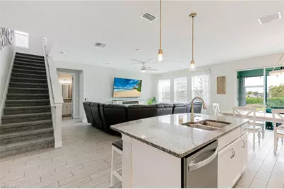 202 Spring Hill Lake Loop, Cape Coral, FL 33993 - Photo 7