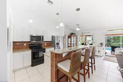 2308 NW 14th Ln, Cape Coral, FL 33993 - Photo 3