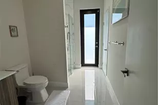 1613 N Gator Cir, Cape Coral, FL 33909 - Photo 23