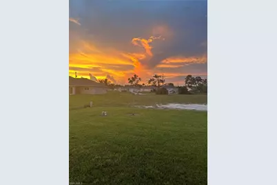 1613 N Gator Cir, Cape Coral, FL 33909 - Photo 25