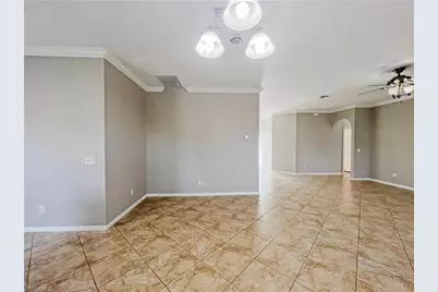 906 Alfreda Ave, Lehigh Acres, FL 33971 - Photo 9