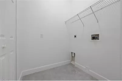 1718 NE 40th Ln, Cape Coral, FL 33909 - Photo 29