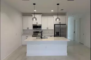 4561 Golfview Blvd W, Lehigh Acres, FL 33973 - Photo 5