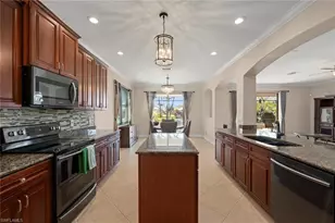 12387 Country Day Cir, Fort Myers, FL 33913 - Photo 3