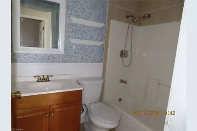 2713 NE 1st Pl, Cape Coral, FL 33909 - Photo 11