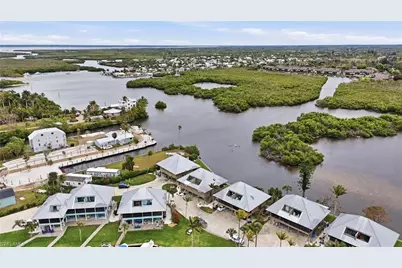 7731 Bocilla Ln #10, Bokeelia, FL 33922 - Photo 9