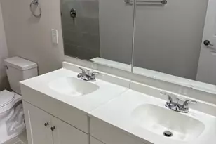 4100 SW 7th Pl, Cape Coral, FL 33914 - Photo 5