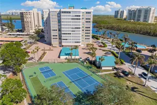 25 Bluebill Ave, Naples, FL 34108 - Photo 39