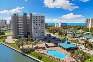 25 Bluebill Ave, Naples, FL 34108 - Photo 47