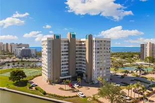 25 Bluebill Ave, Naples, FL 34108 - Photo 41